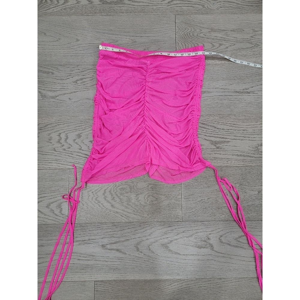 Neon Pink Ruched Shorts Fashion Nova - Picture 5 of 10